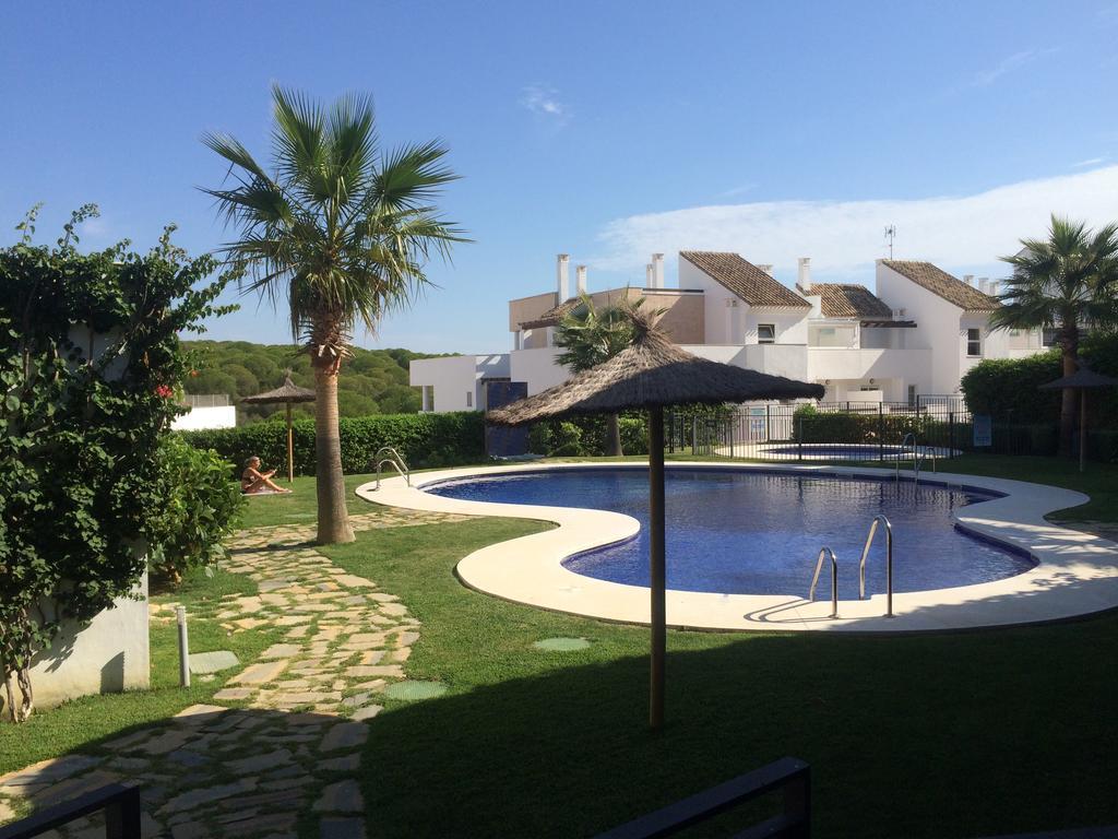 Appartement Las Terrazas De Alcaidesa Exterior photo